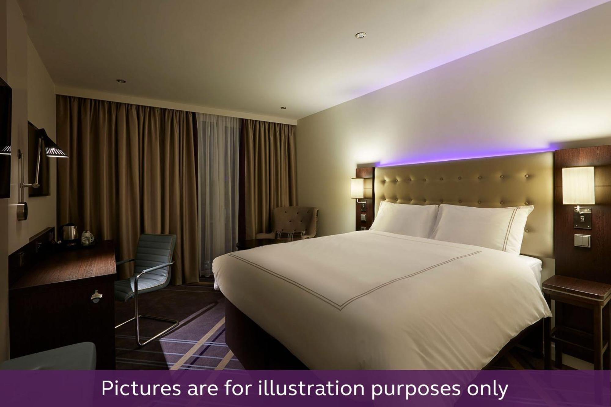 Premier Inn Stuttgart City Centre المظهر الخارجي الصورة