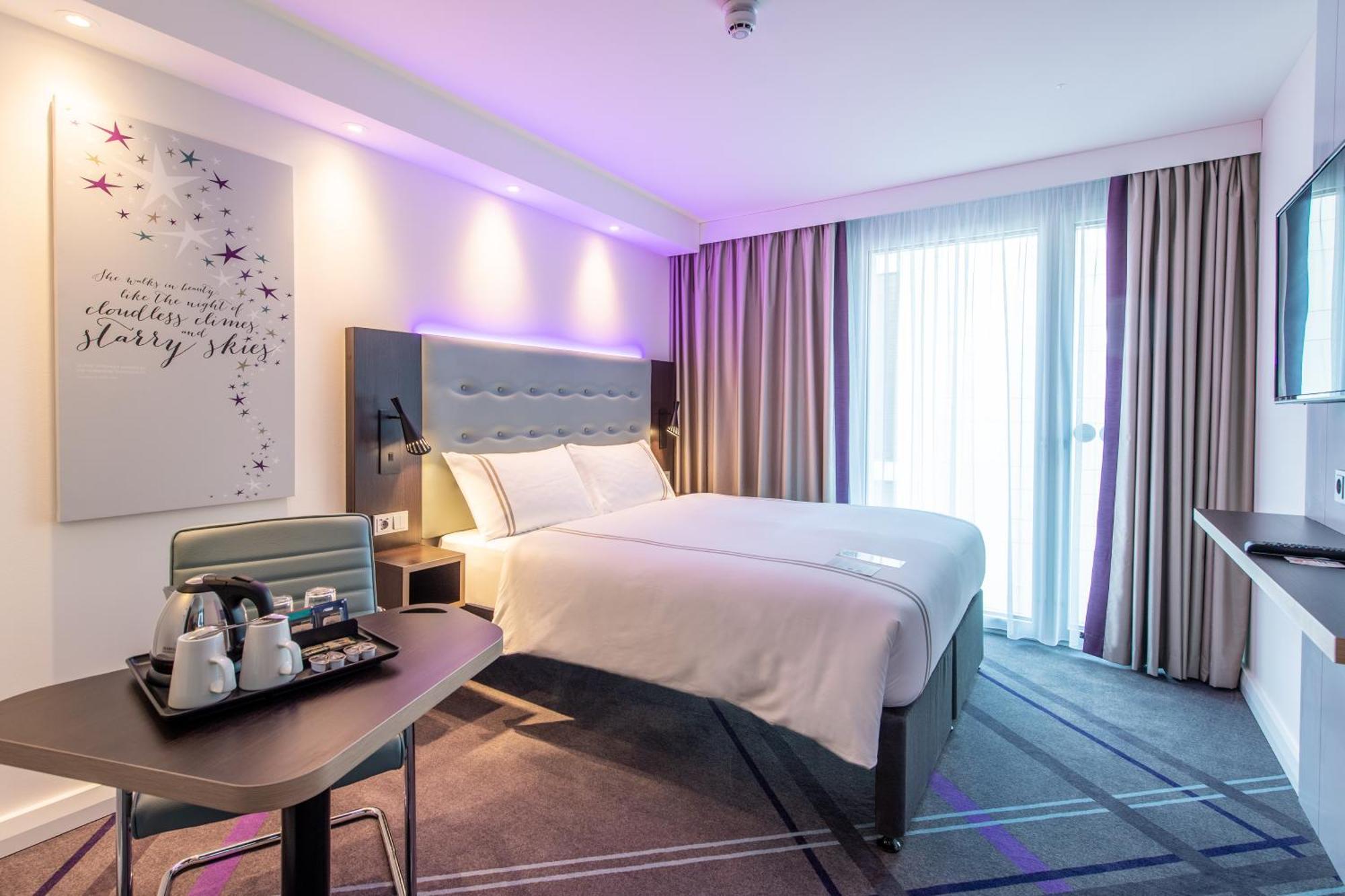 Premier Inn Stuttgart City Centre المظهر الخارجي الصورة