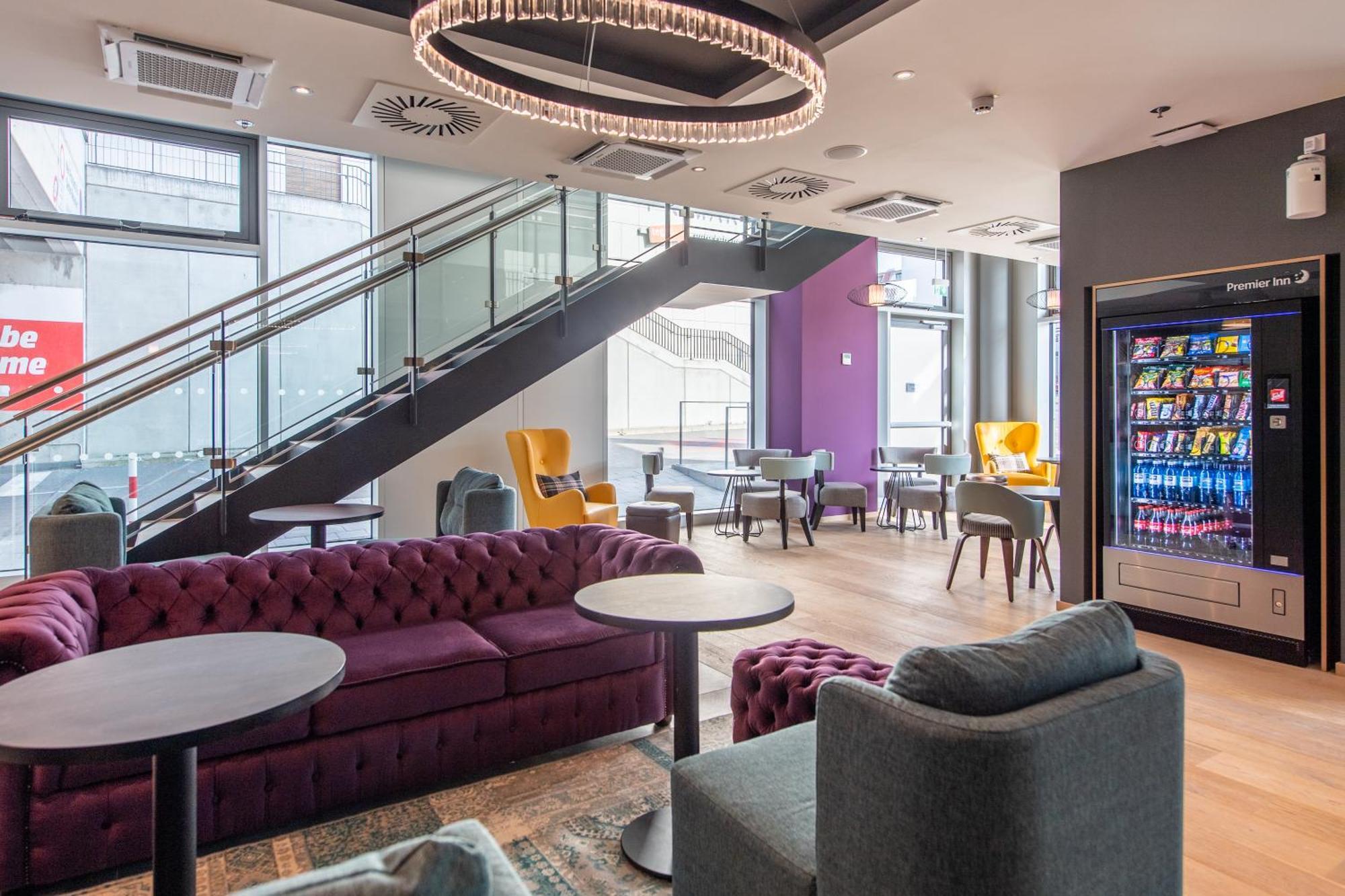 Premier Inn Stuttgart City Centre المظهر الخارجي الصورة